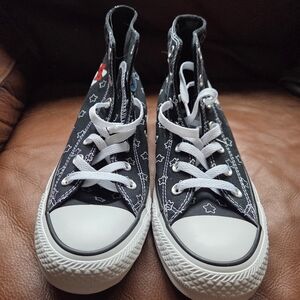 Hello Kitty X Chuck Taylor All Star Hi Top Black Unisex Wms 8/ Mns 6